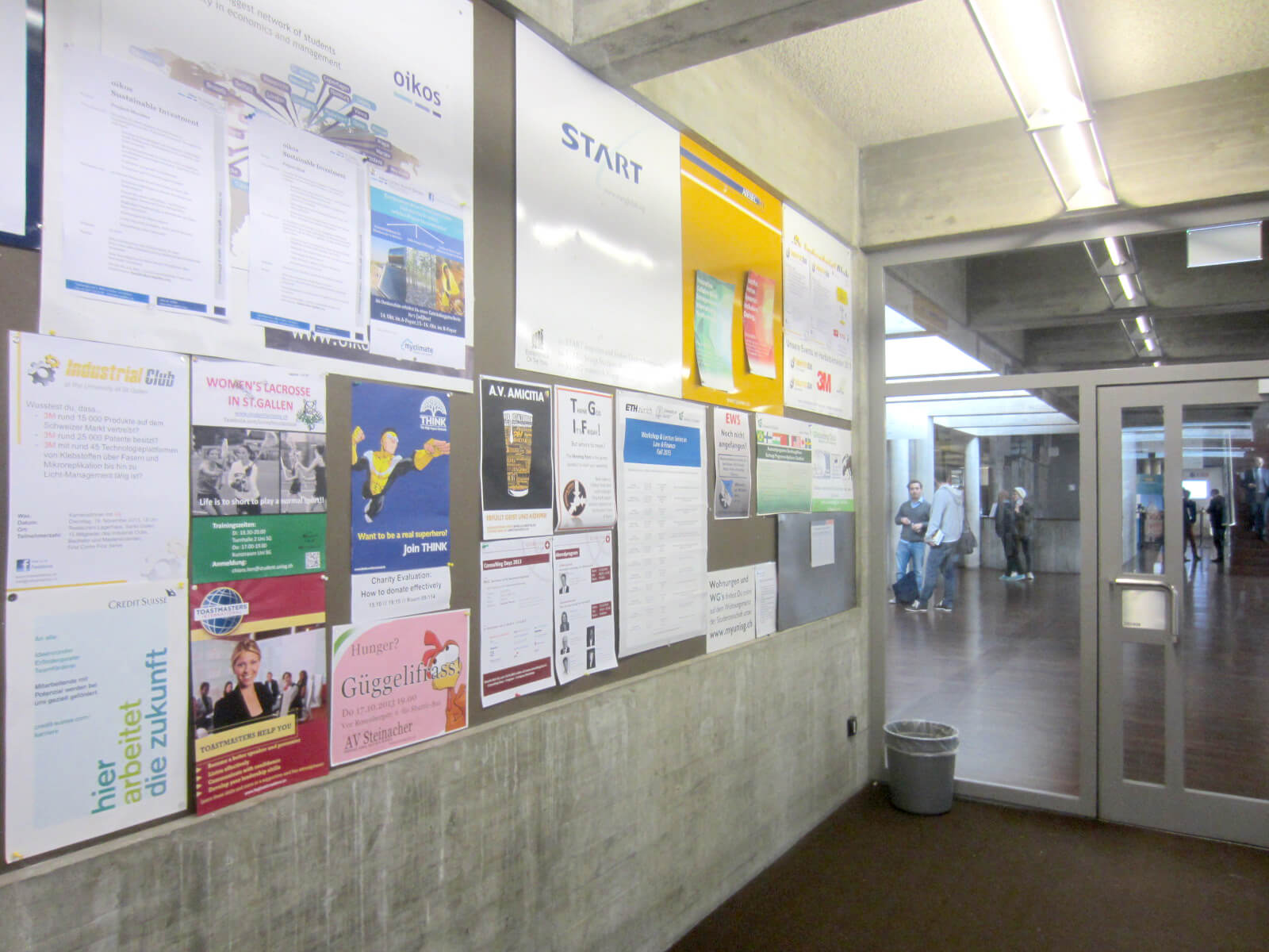 Postering Hochschulen Credit Suisse